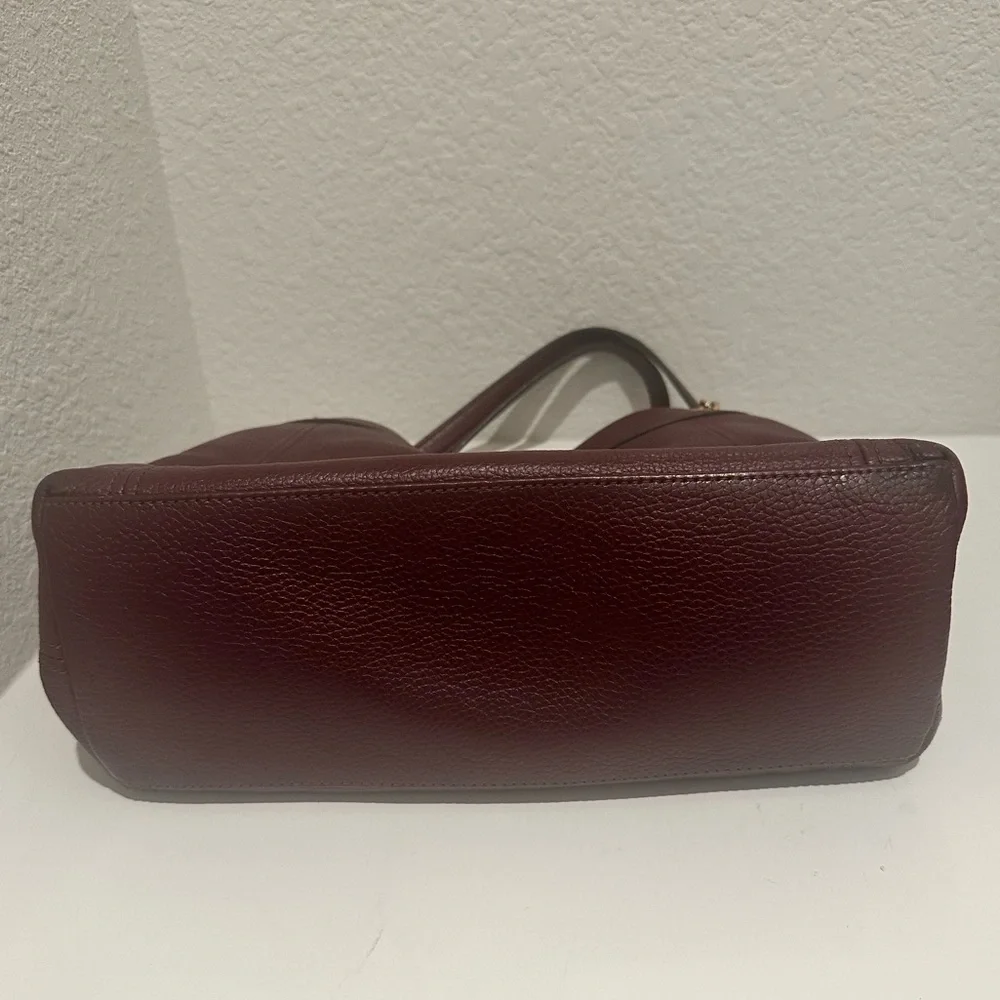 Michael Kors Jet Set Merlot Pebbled Leather Large Shoulder Bag Tote Chain Strap
